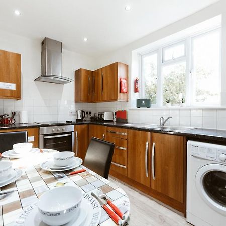 Stepney Green Beds To Stay 24 London Eksteriør bilde