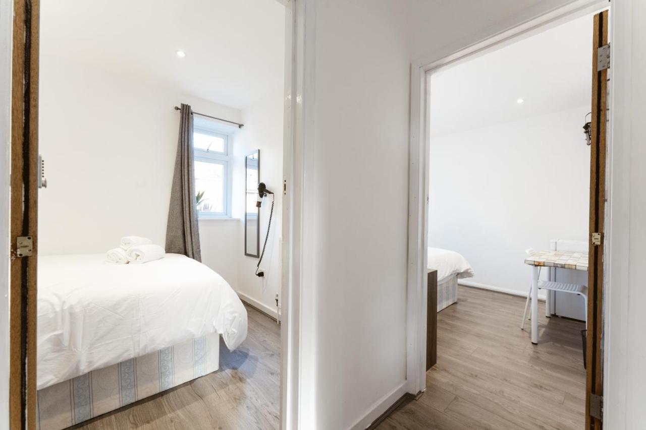 Stepney Green Beds To Stay 24 London Eksteriør bilde