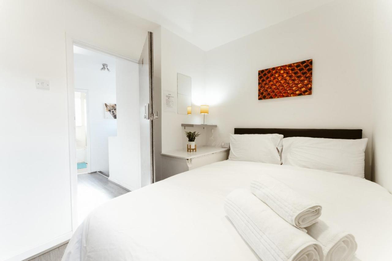 Stepney Green Beds To Stay 24 London Eksteriør bilde